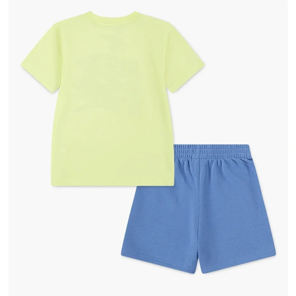Nike Graphic T-Shirt & French Terry Shorts Set - Picture 2 of 4